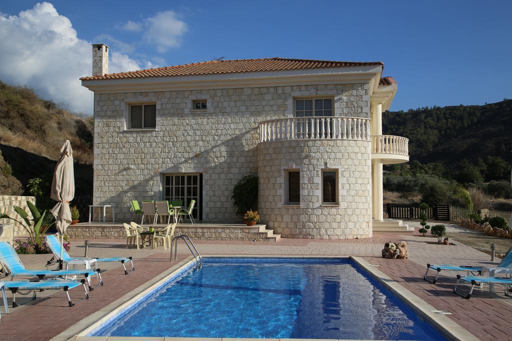 Villa Melyia คาโตเปียร์กอส ห้อง รูปภาพ